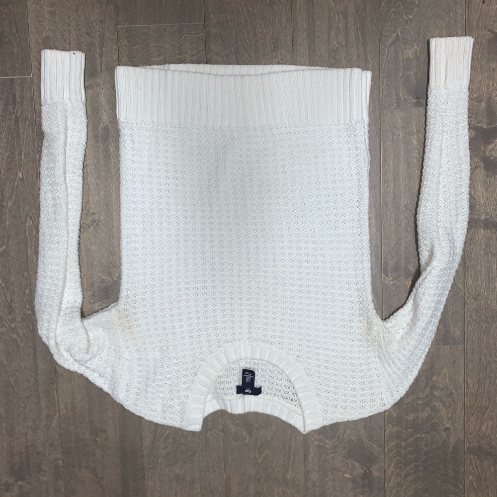 Cute Crochet Gap Sweater Size: XS